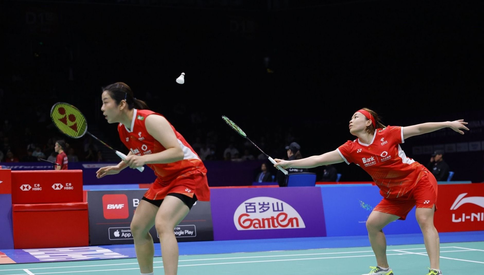 随着时间的 随着时间的