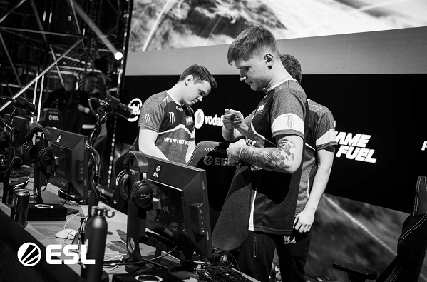 比赛末段的 比赛末段的